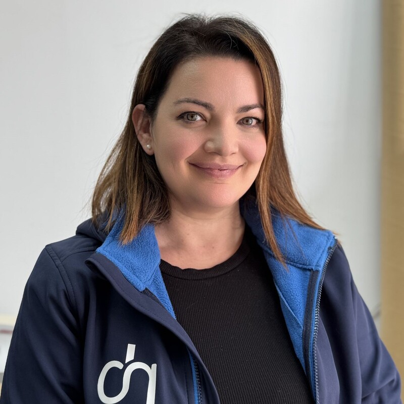 Carolina Álvarez Carbajal - Directora Servicios Centrales